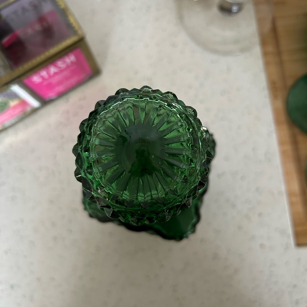 Emerald Green Cut Glass Decanter - Picture 6 of 10